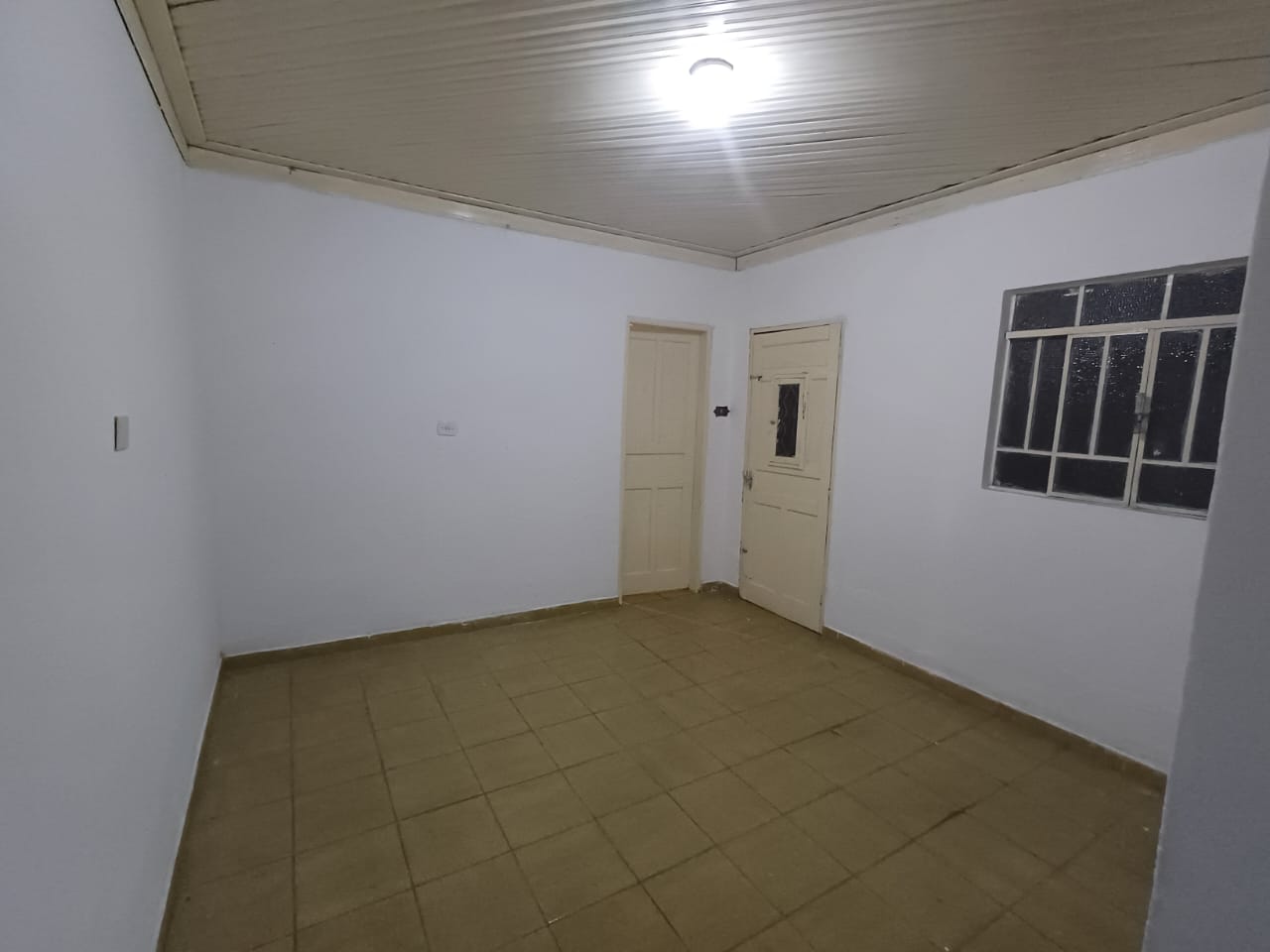 Casa à Venda no Rochdale – 90m² 