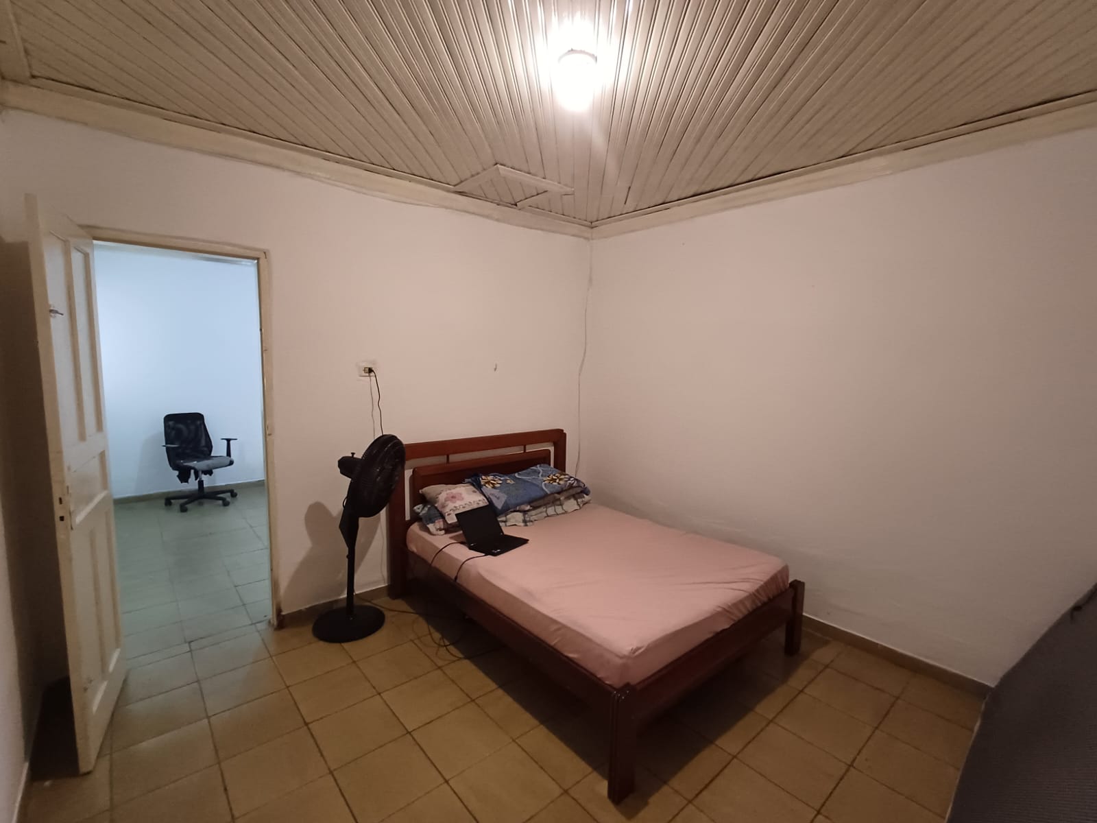 Casa à Venda no Rochdale – 90m² 
