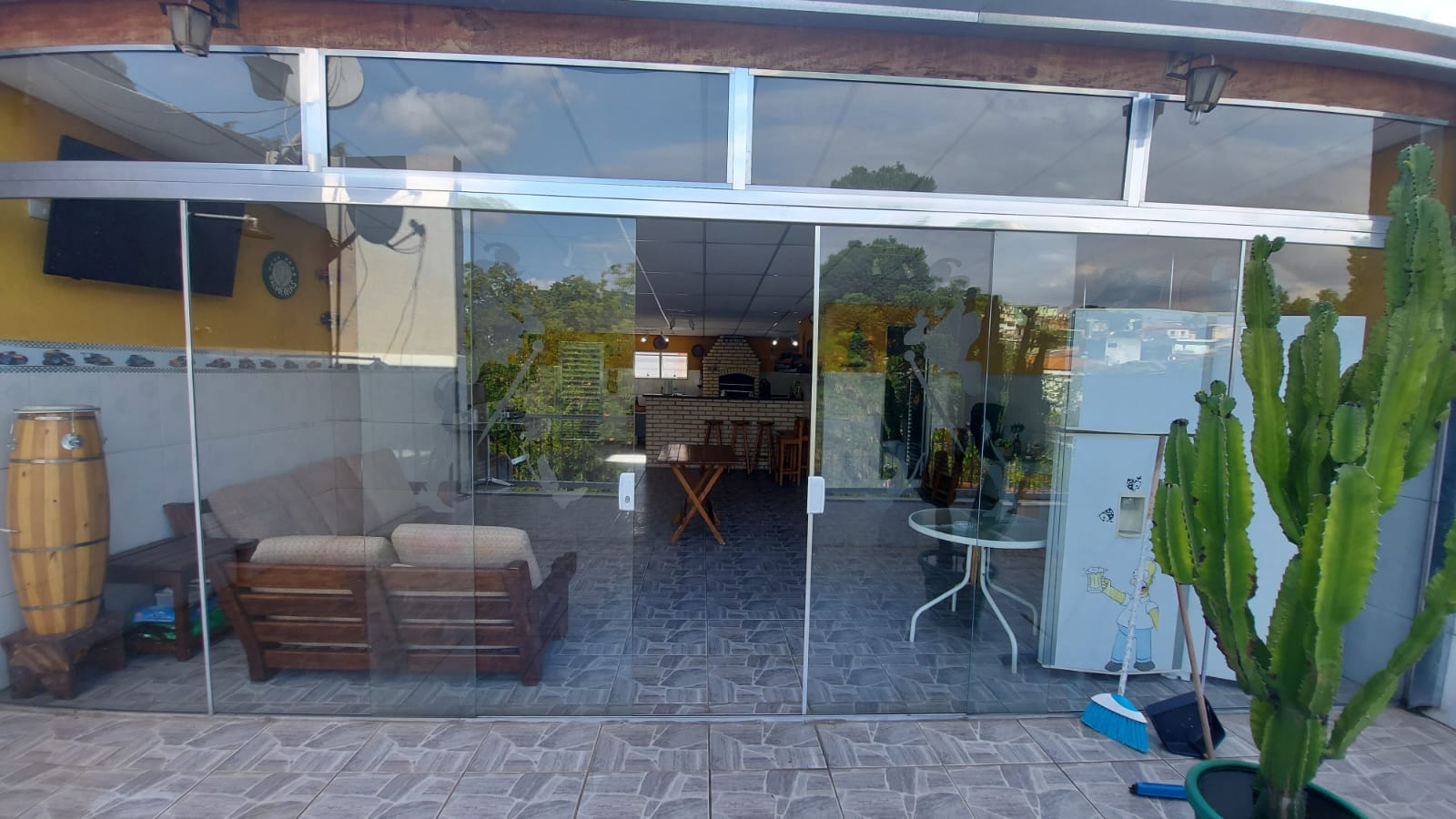 Sobrado com salão de festa