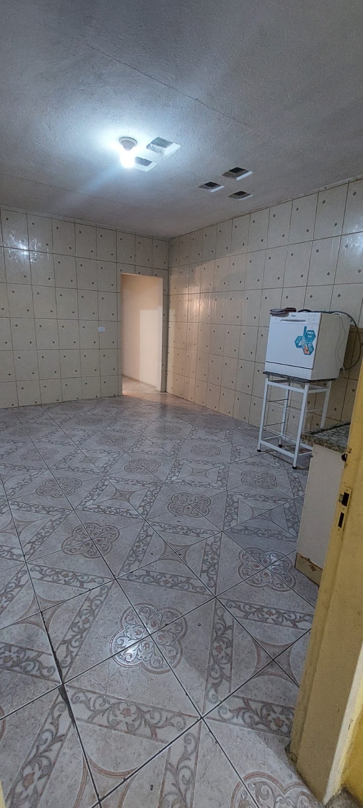 Casa Térrea à Venda – 3 Dorms 