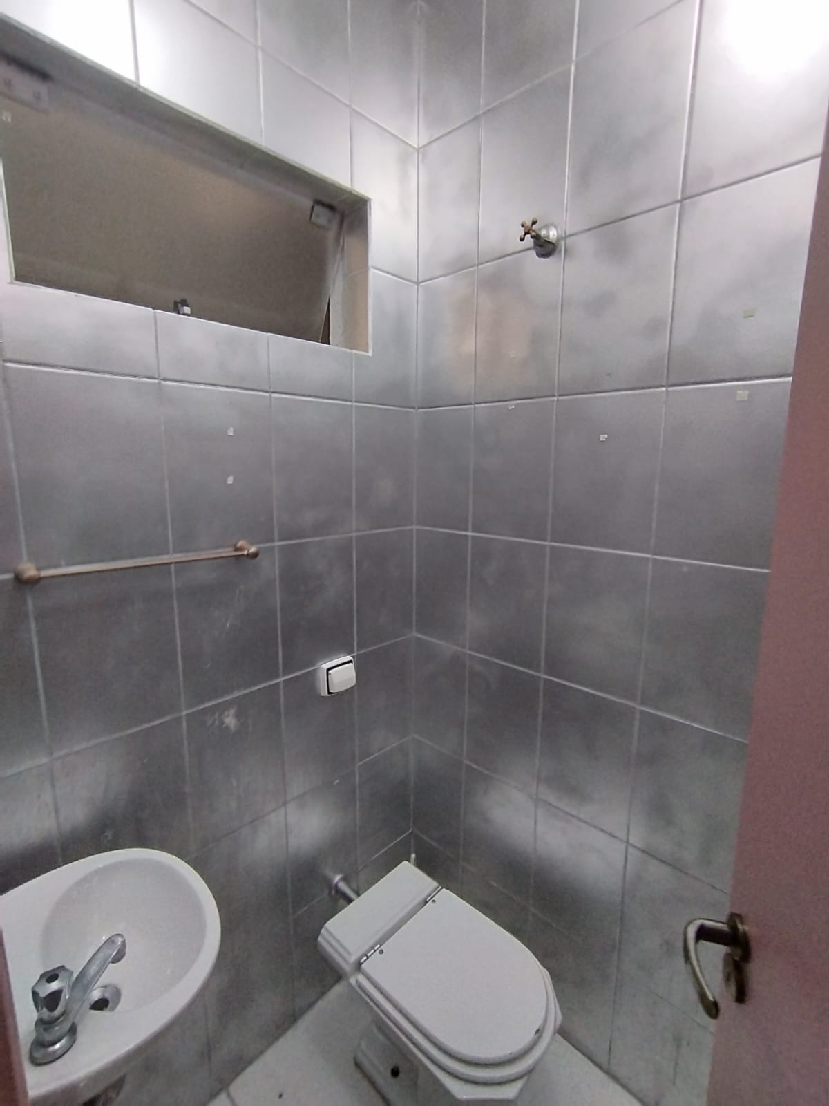 Sala Comercial para Locação – Novo Osasco – R$1.400/mês