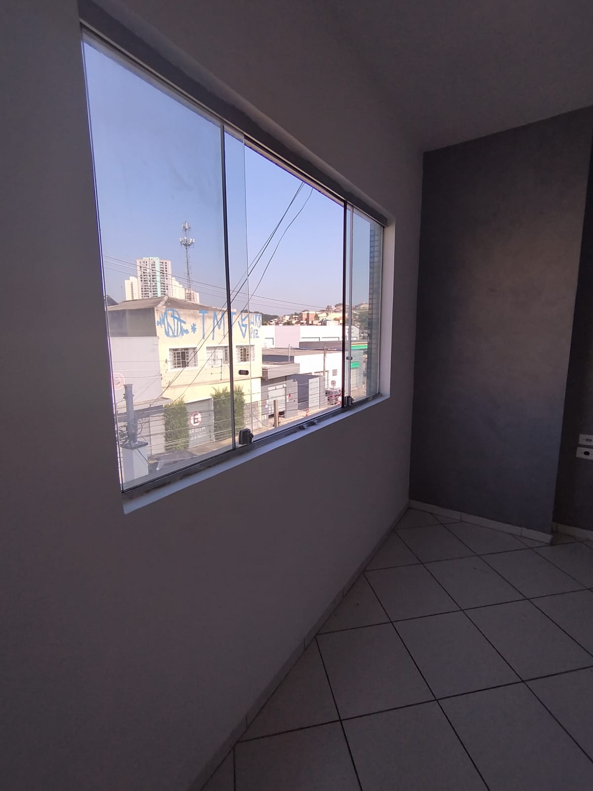 Sala Comercial para Locação – Novo Osasco – R$1.400/mês