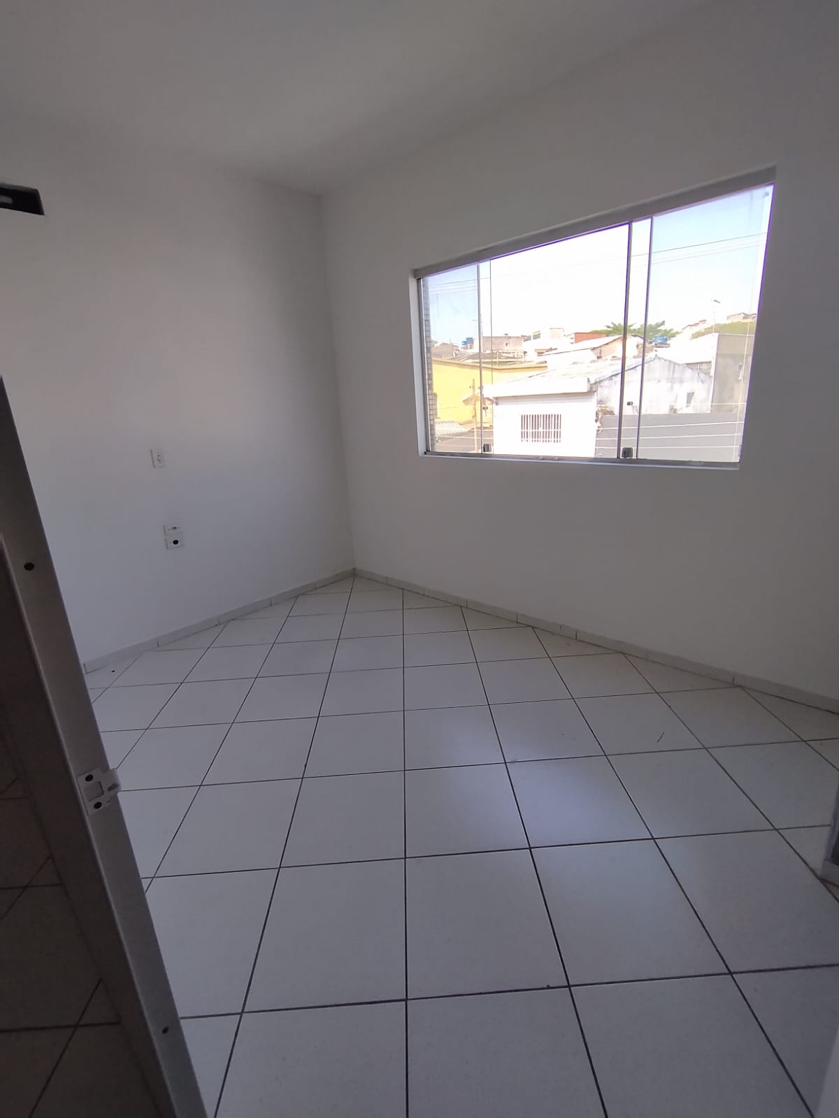 Sala Comercial para Locação – Novo Osasco – R$1.400/mês