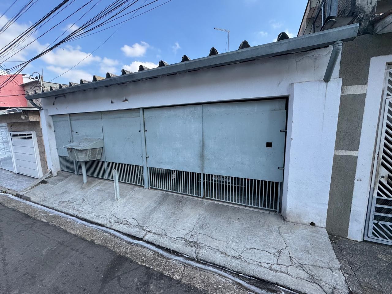Imovel pra renda 261m2- 5 casas