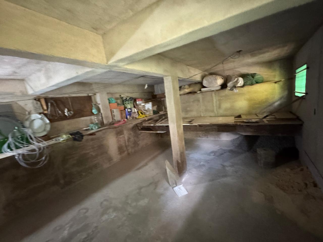 Imovel pra renda 261m2- 5 casas