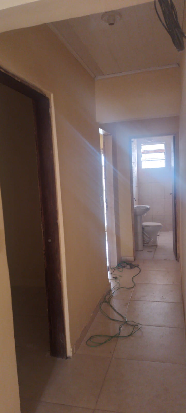 Sobrado pra renda com 03 casas (125m²) 03 vagas 