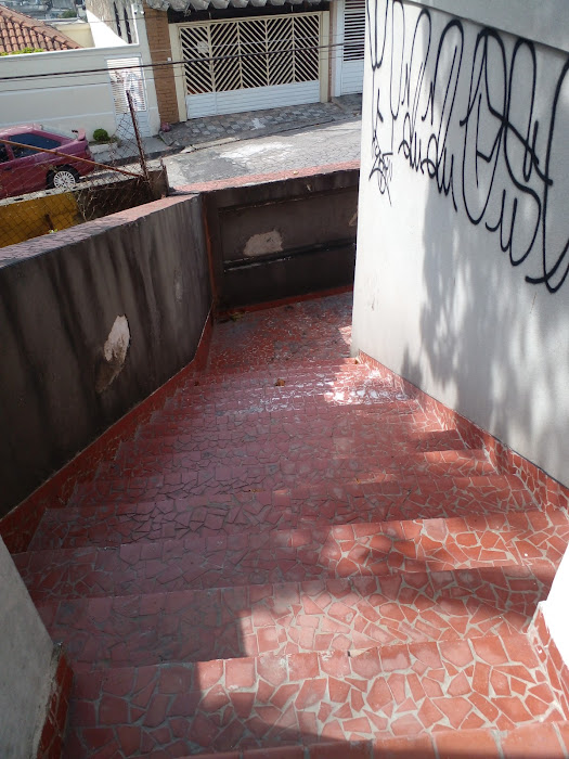 Imóvel para renda (2 casas) - 1 vaga - KM 18 - Osasco R$ 690.000,00