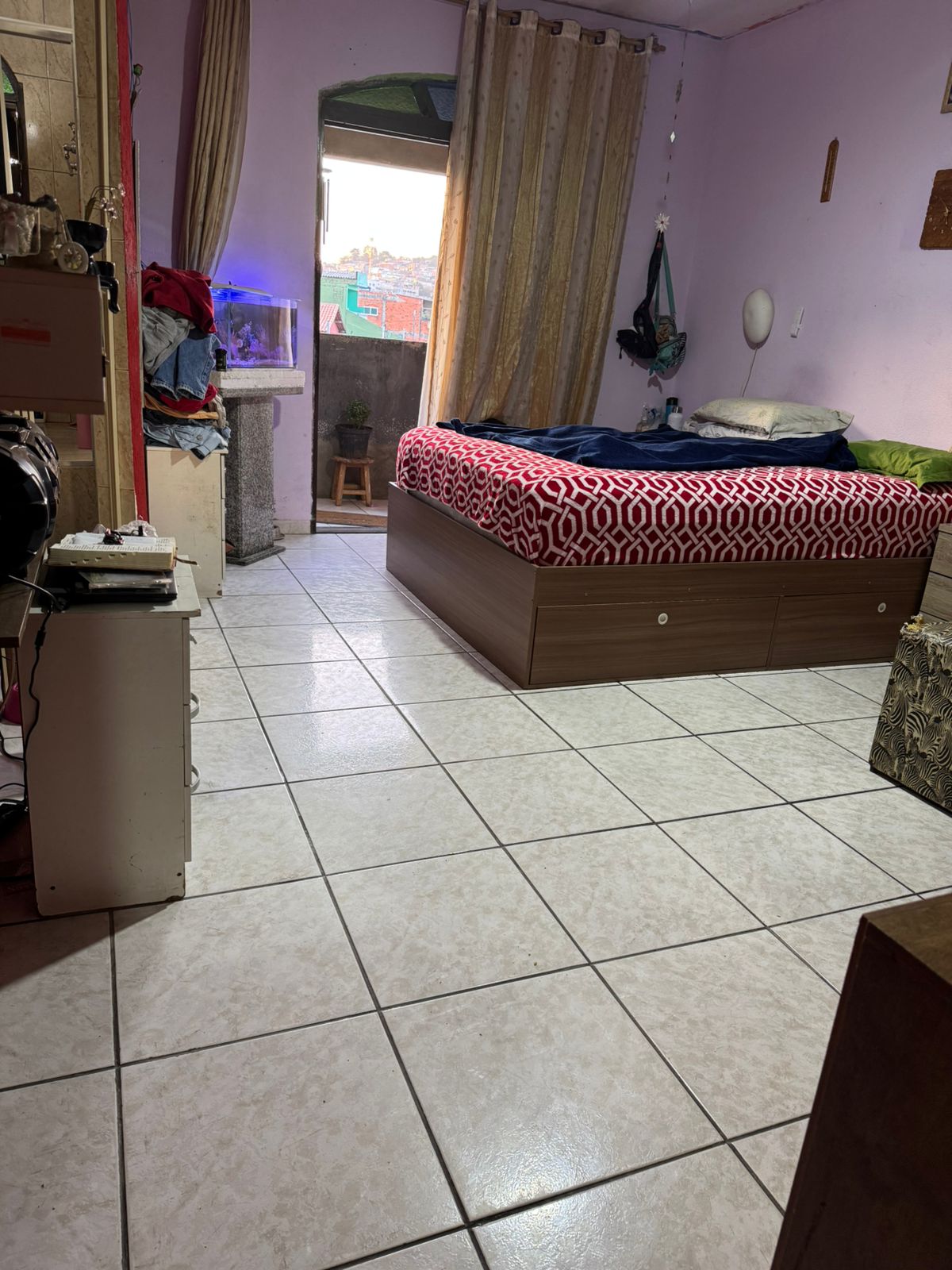 Sobrado (299m2) 3 dorms (1 suíte)