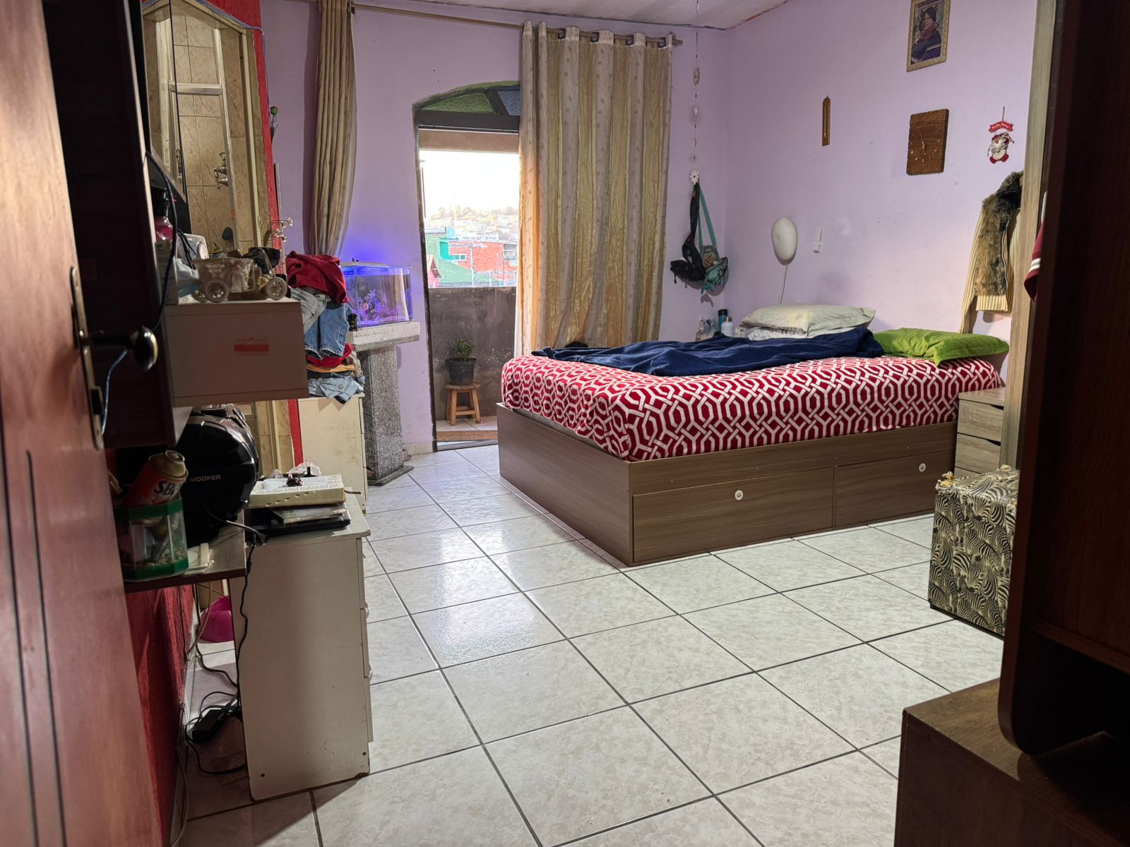 Sobrado (299m2) 3 dorms (1 suíte)