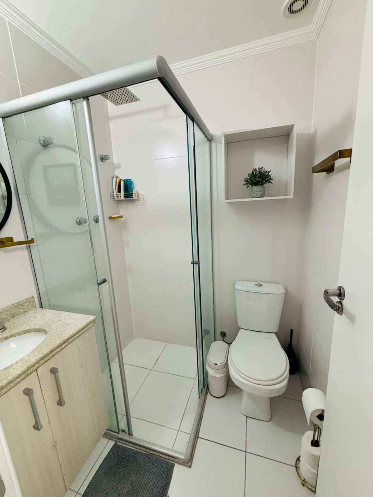 Apartamento (57m2) - 2 dorm (1 suíte)