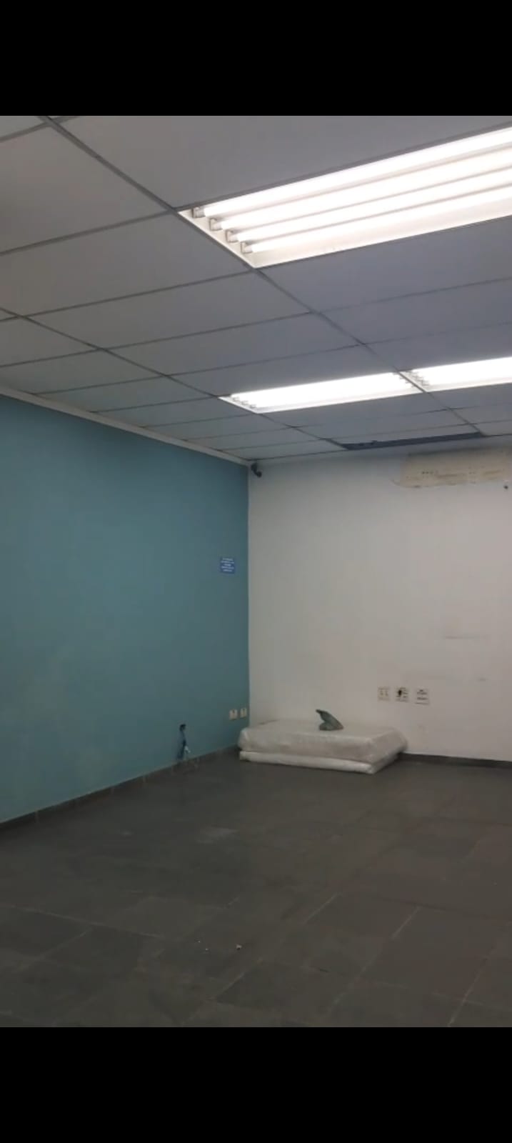 Sala Comercial para Locação – 180m² 
