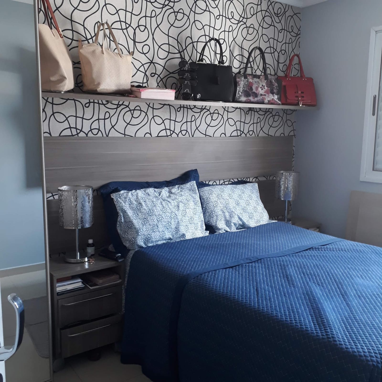 Oportunidade Imperdível! Apartamento Charmoso com Móveis Planejados e Eletrodomésticos Inclusos!