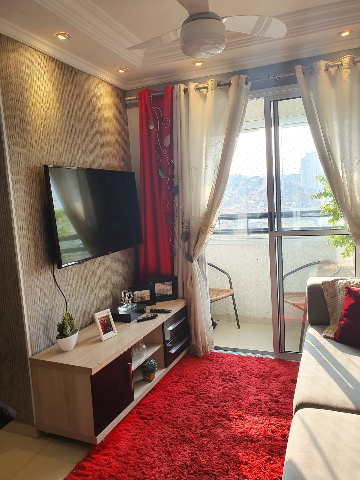 Oportunidade Imperdível! Apartamento Charmoso com Móveis Planejados e Eletrodomésticos Inclusos!