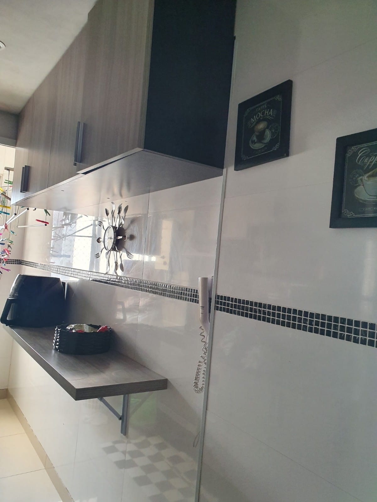 Oportunidade Imperdível! Apartamento Charmoso com Móveis Planejados e Eletrodomésticos Inclusos!