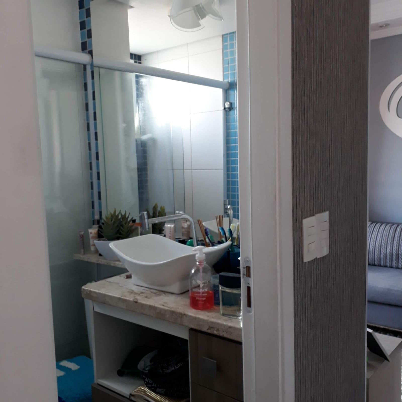Oportunidade Imperdível! Apartamento Charmoso com Móveis Planejados e Eletrodomésticos Inclusos!