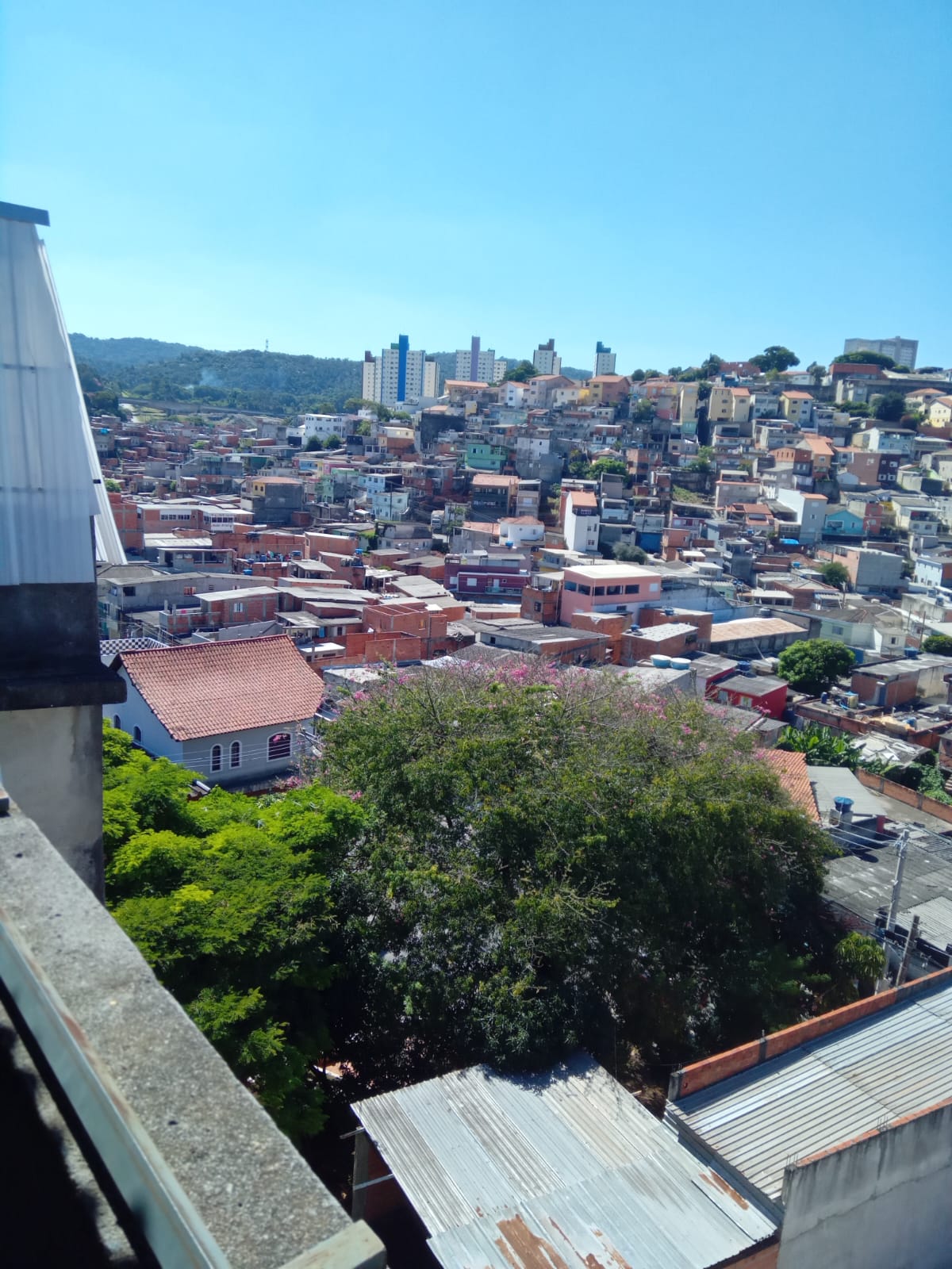 Prédio Versátil com Grandes Oportunidades de Negócio e Moradia!