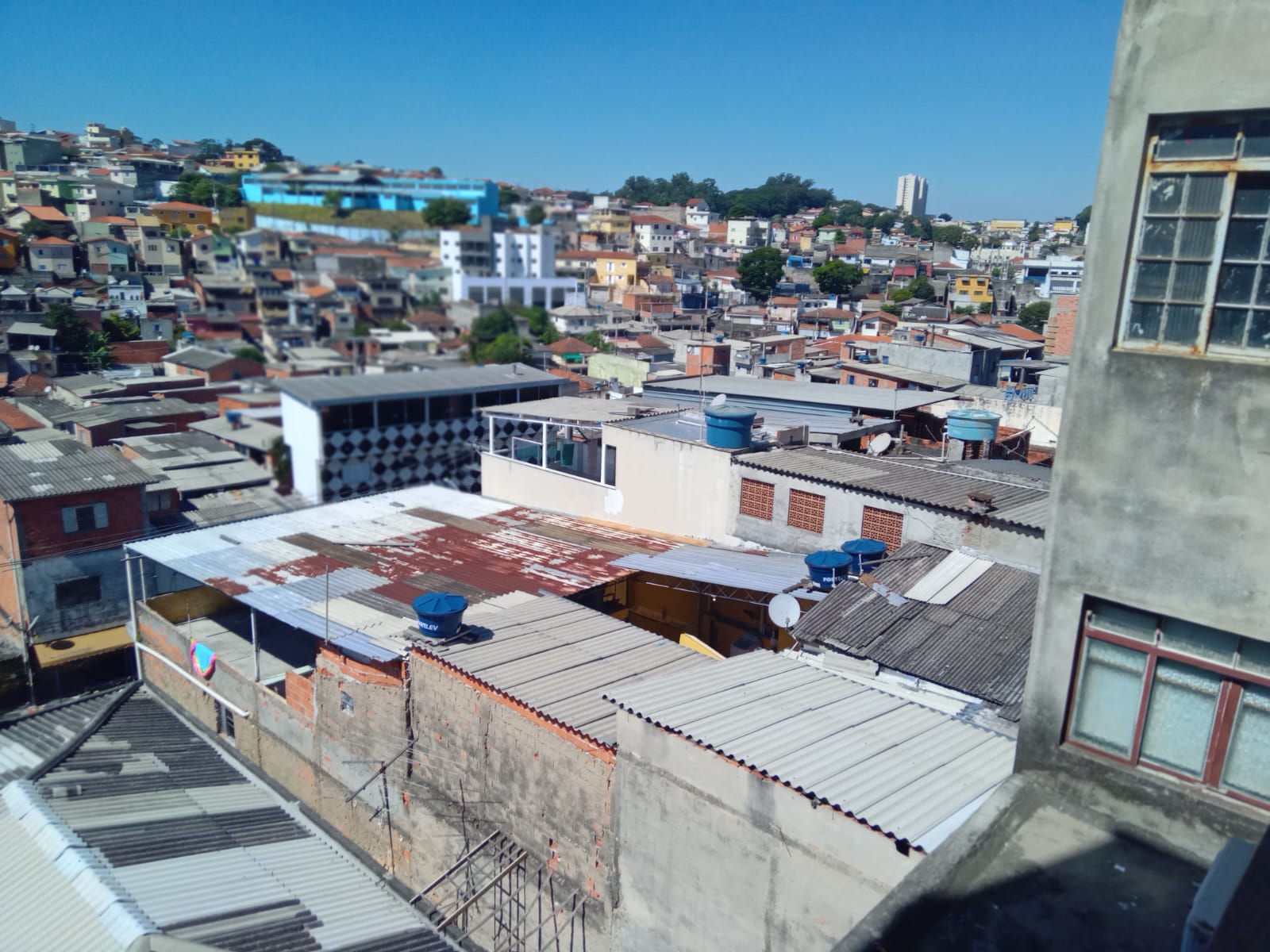 Prédio Versátil com Grandes Oportunidades de Negócio e Moradia!