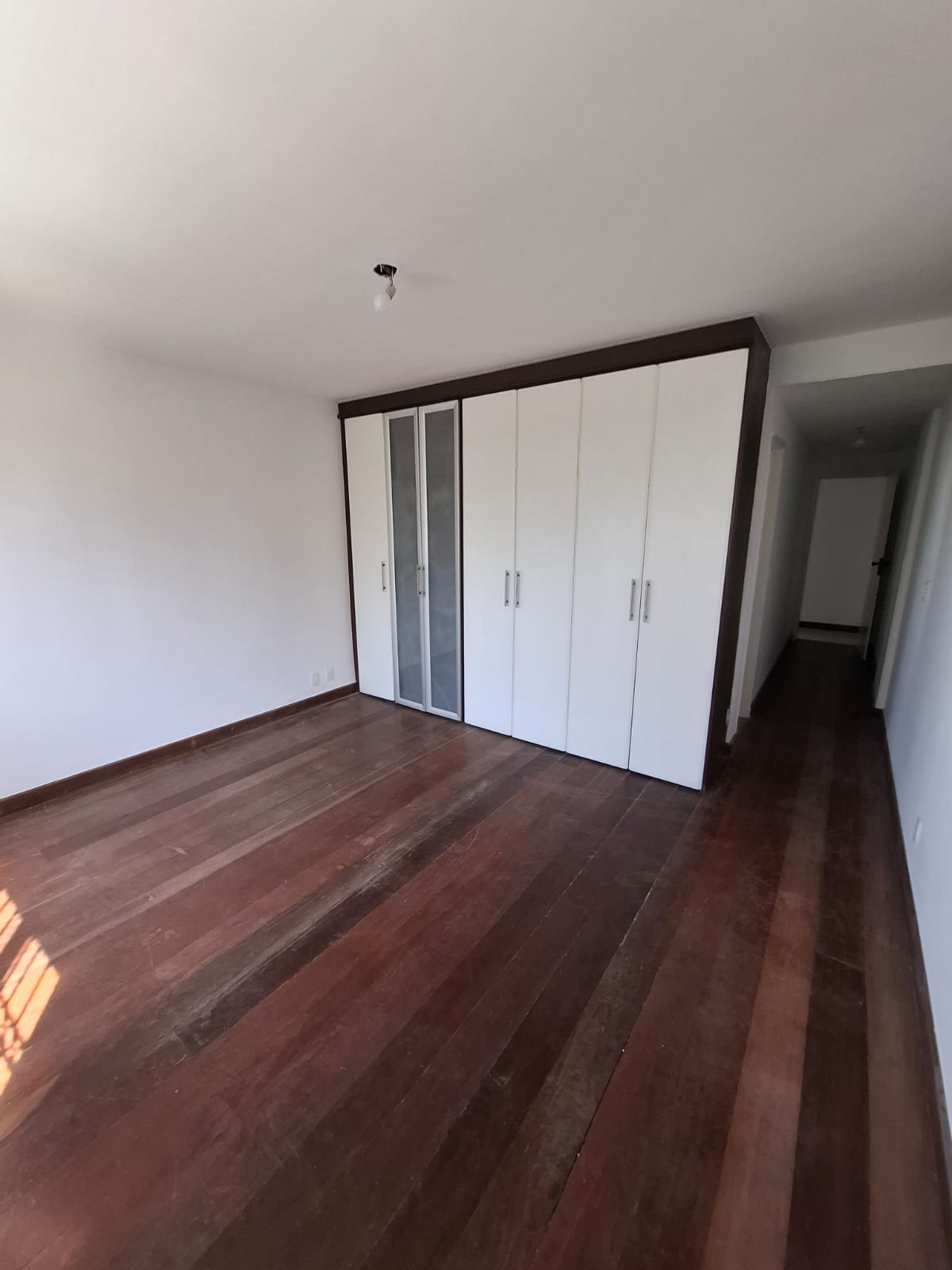 Apartamento 3 quartos e uma Suíte