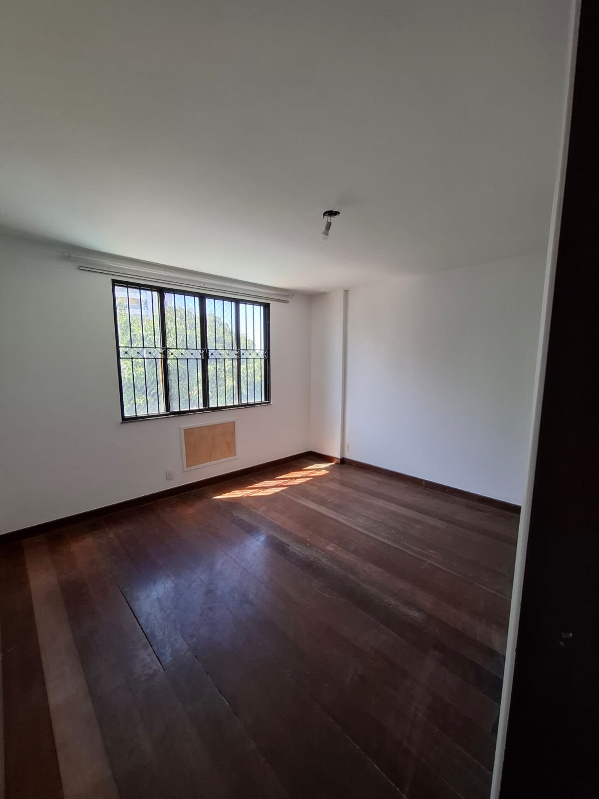 Apartamento 3 quartos e uma Suíte