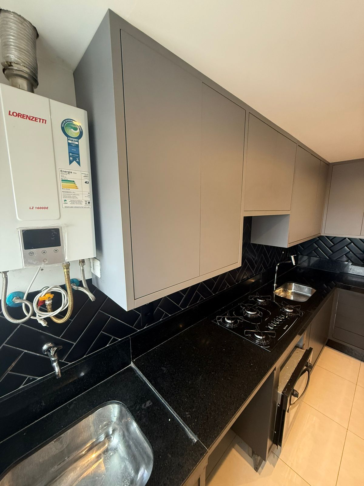 Apartamento em Condomínio 2 quartos sendo 1 suíte