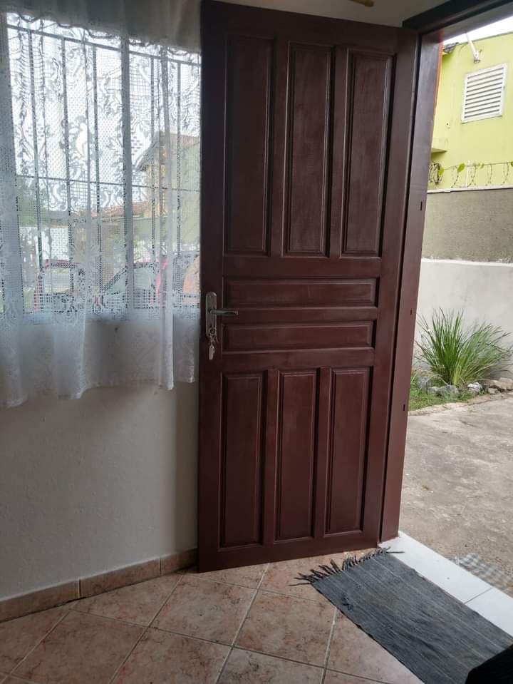 CASA Á VENDA - BALNEÁRIO SAMBURÁ 