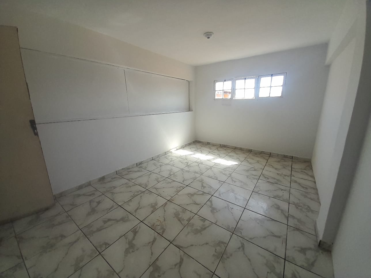 IMÓVEL COMERCIAL - LOCAÇÃO MENSAL