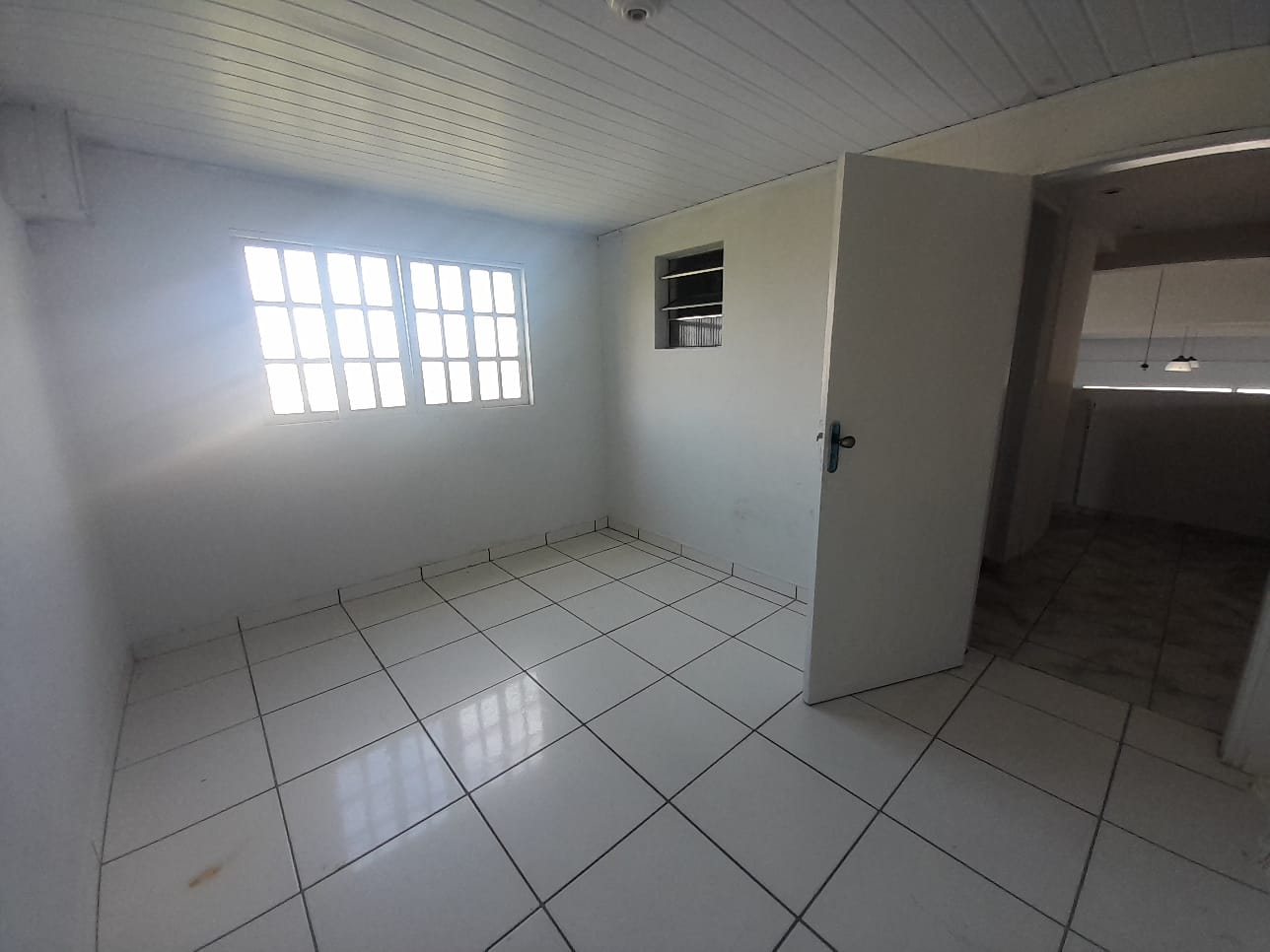 IMÓVEL COMERCIAL - LOCAÇÃO MENSAL