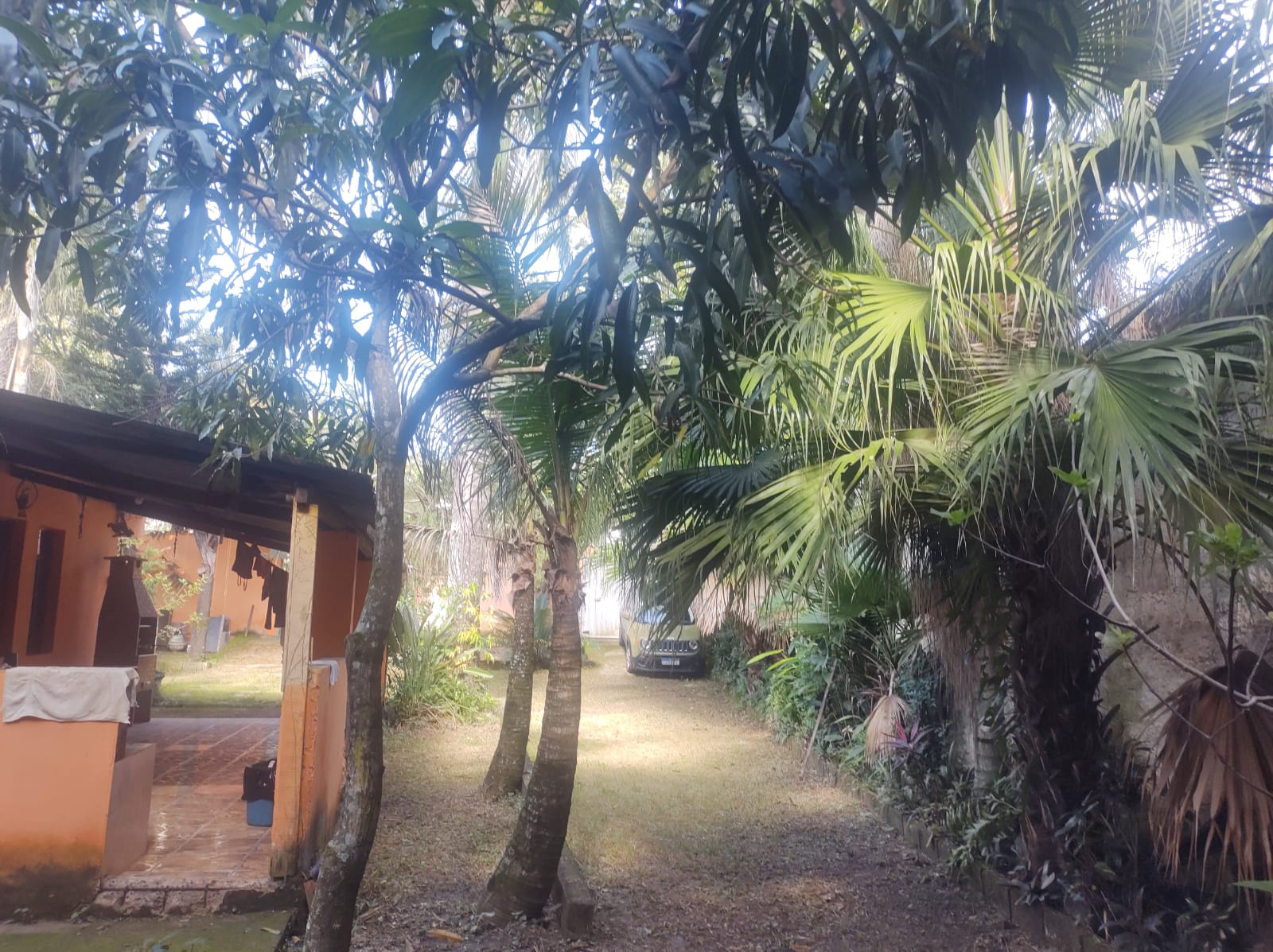 Casa a venda no bairro  Vale das Acácias -Ribeirão das Neves-MG.