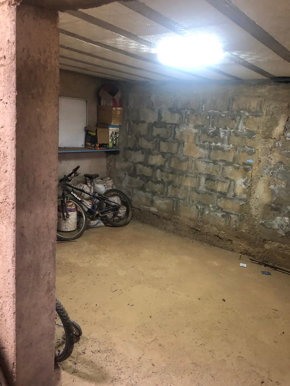 Ótimo imóvel a venda no bairro Fazenda Castro- Ribeirão das Neves - MG. 