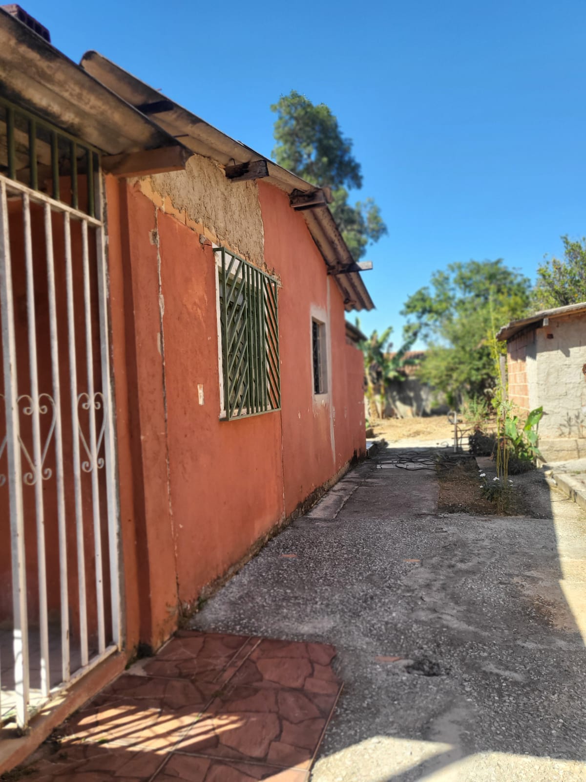 Casa a venda no Bairro Vale das Acácias - Ribeirão das Neves MG