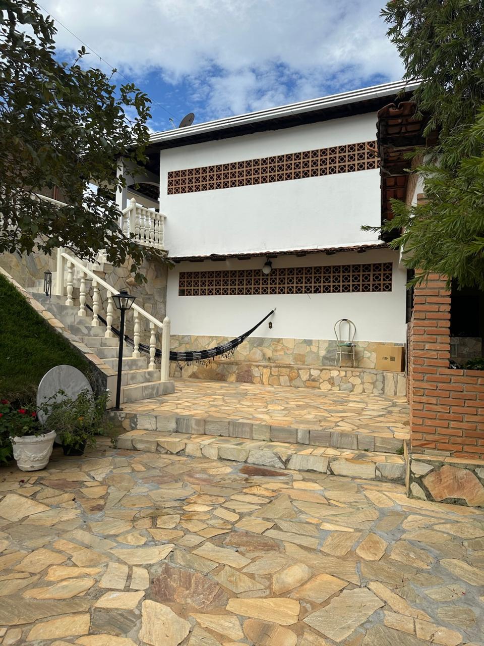 Ótima casa a venda no bairro San Genaro -Ribeirão das Neves -MG