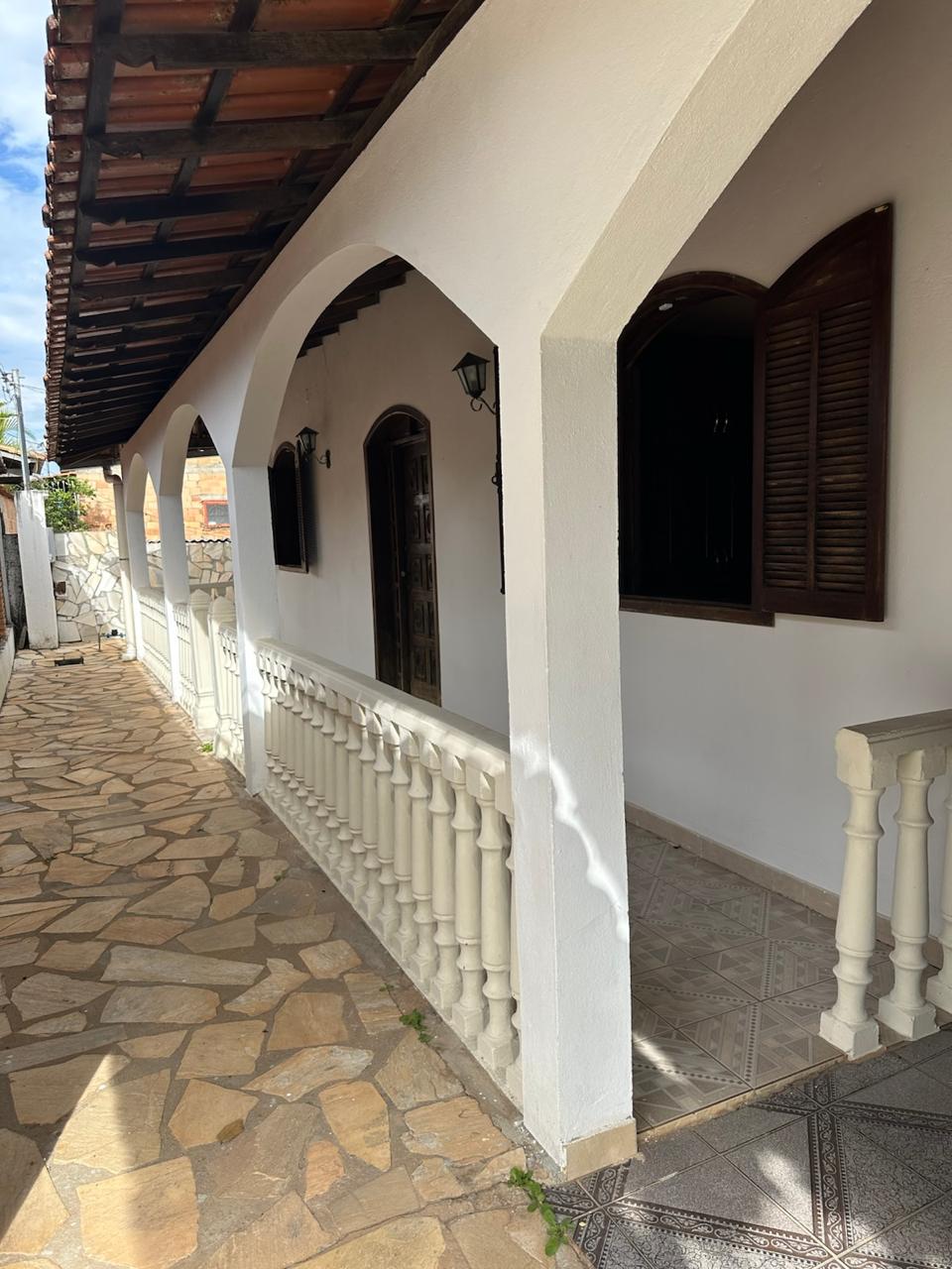 Ótima casa a venda no bairro San Genaro -Ribeirão das Neves -MG