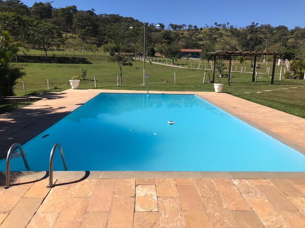 Linda Rural a venda em Esmeraldas MG