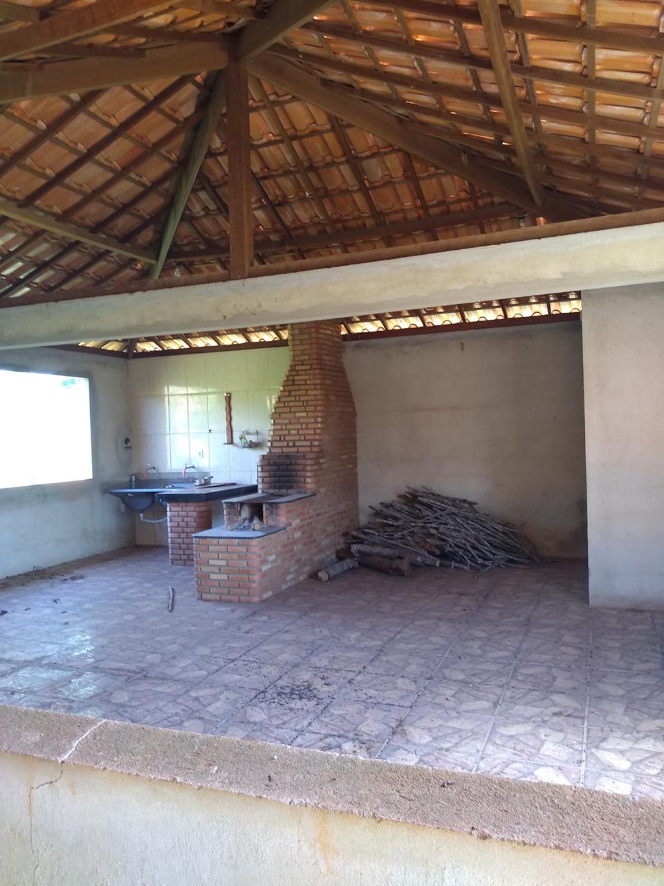 Sitio a venda em Esmeraldas -MG