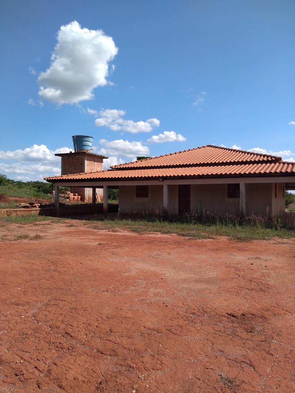 Sitio a venda em Esmeraldas -MG