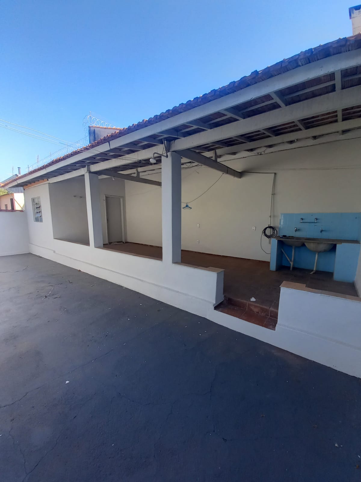 CASA PARA LOCAÇÃO -  JARDIM SÃO DOMINGOS.