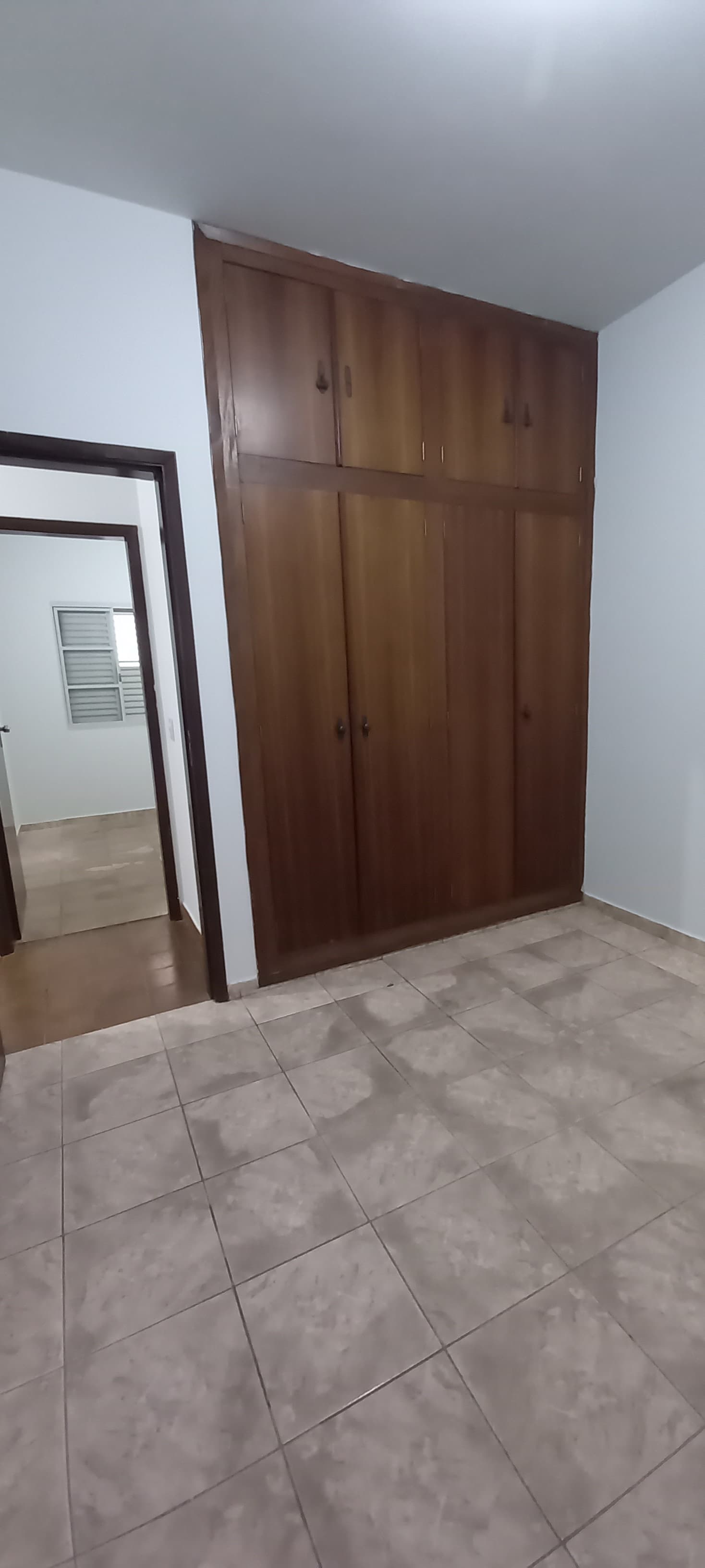CASA PARA LOCAÇÃO -  JARDIM SÃO DOMINGOS.