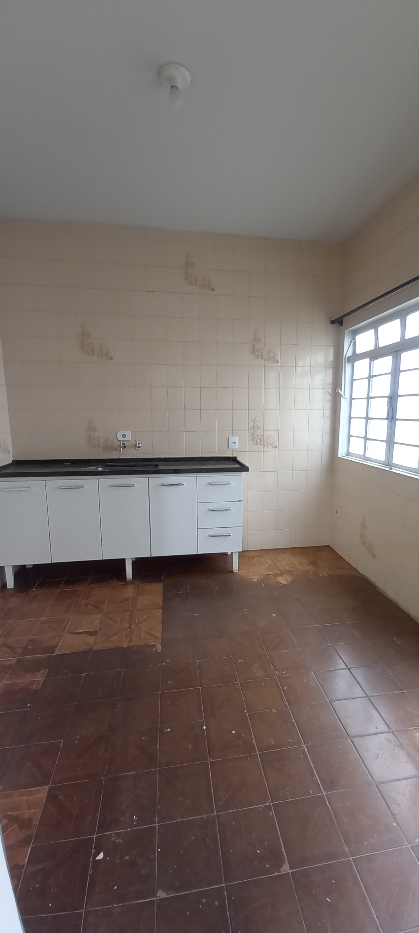 CASA PARA LOCAÇÃO -  JARDIM SÃO DOMINGOS.