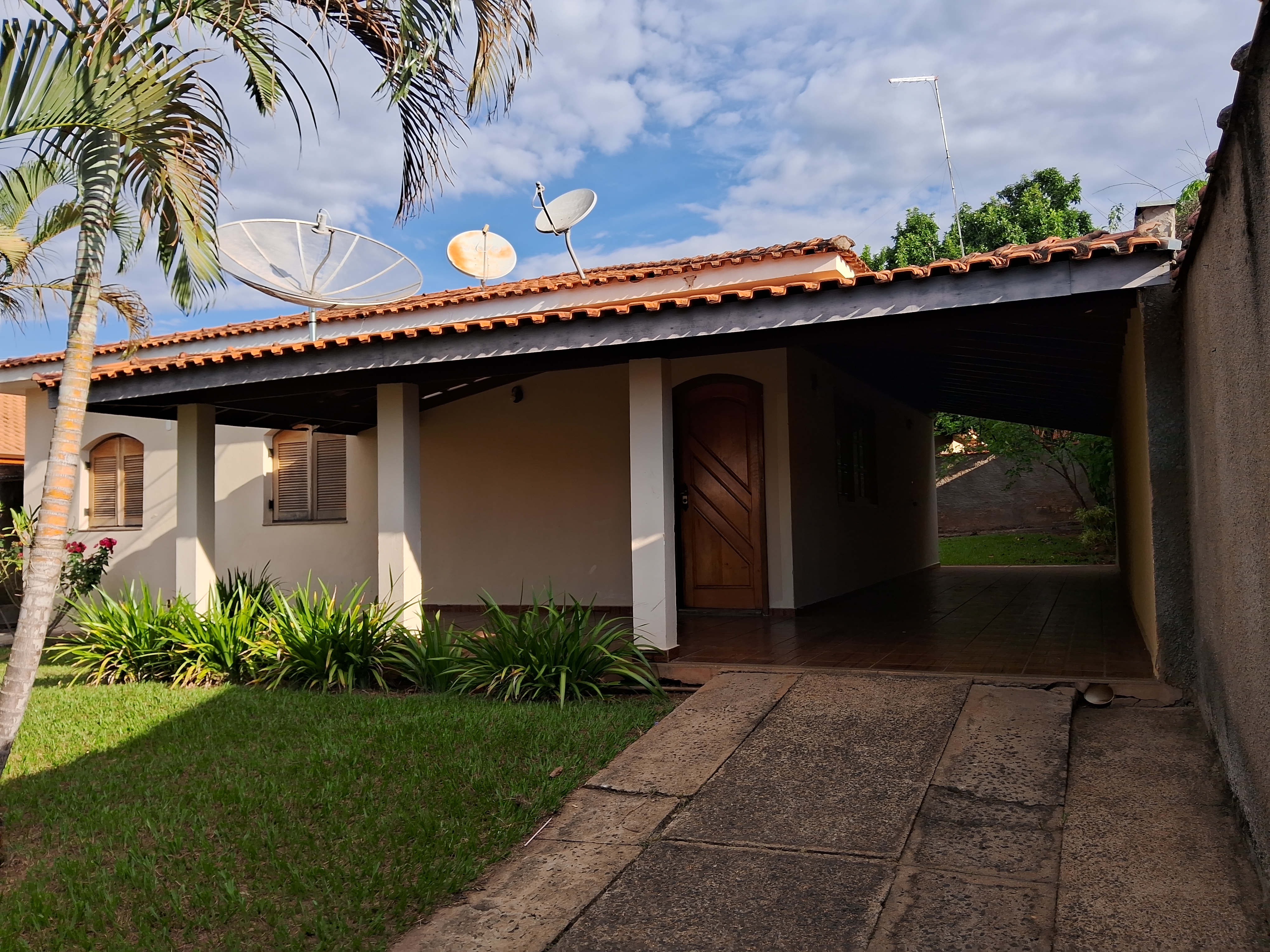 Casa - Locação, Jardim Chico Piscina, Mococa, SP