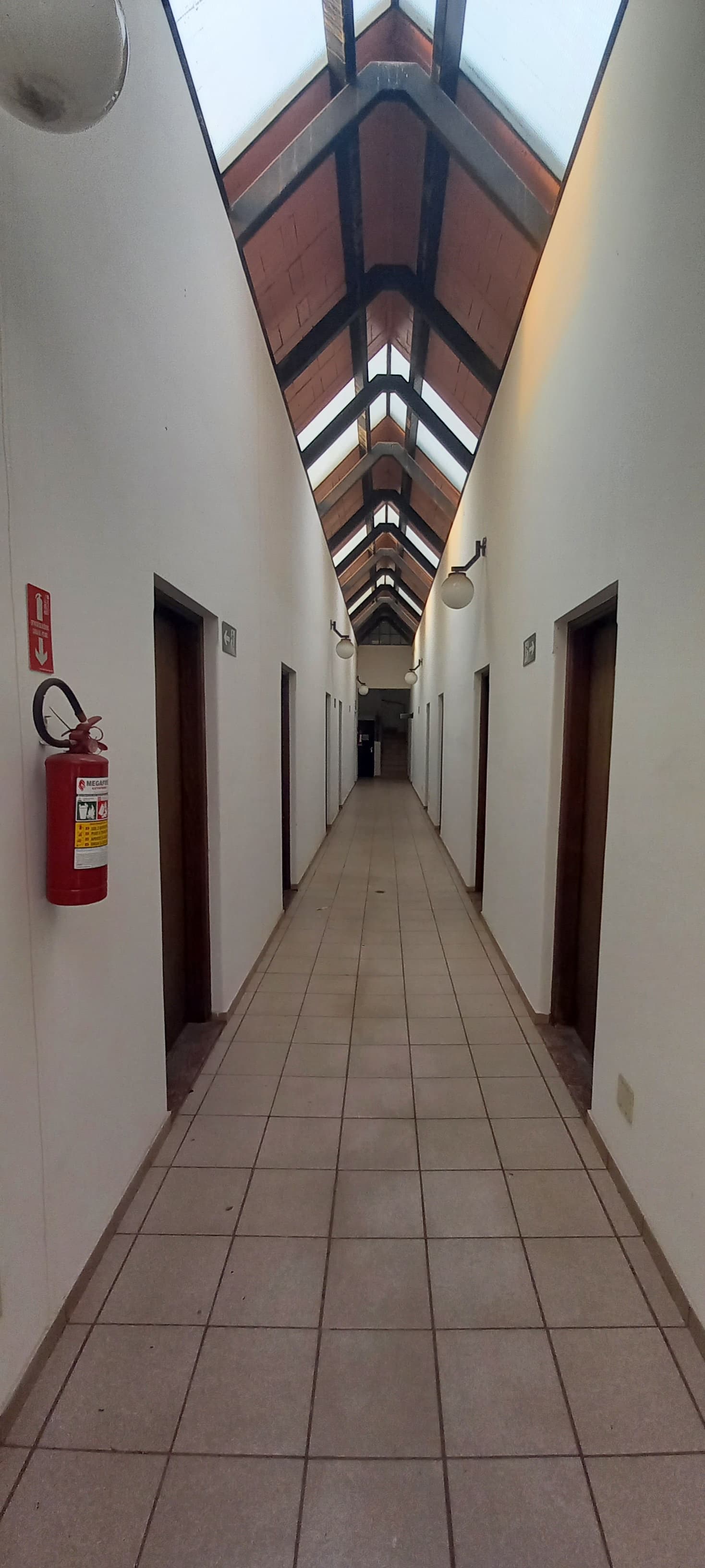 Sala comercial - Locação, Centro, Mococa, SP