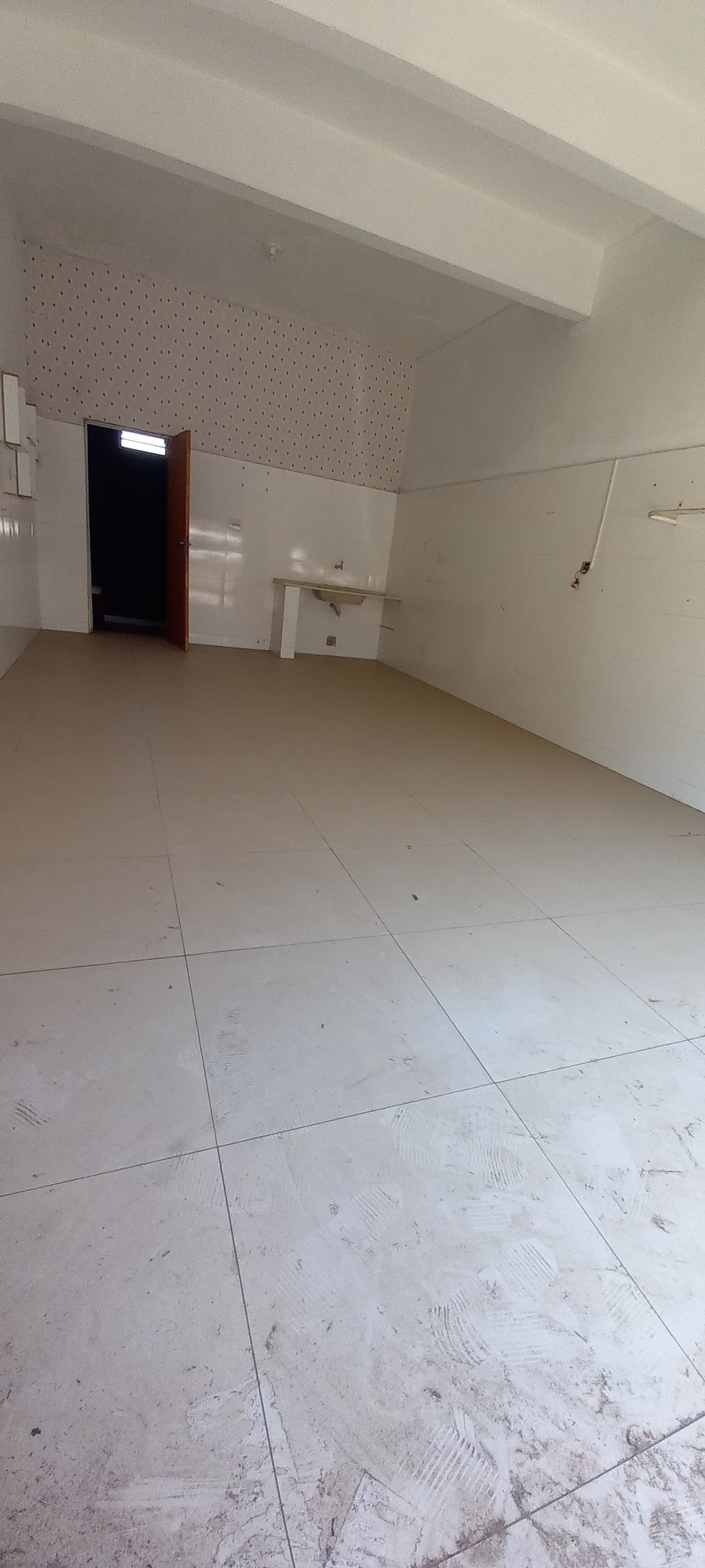Sala comercial - Locação, Vila Santa Rosa, Mococa, SP