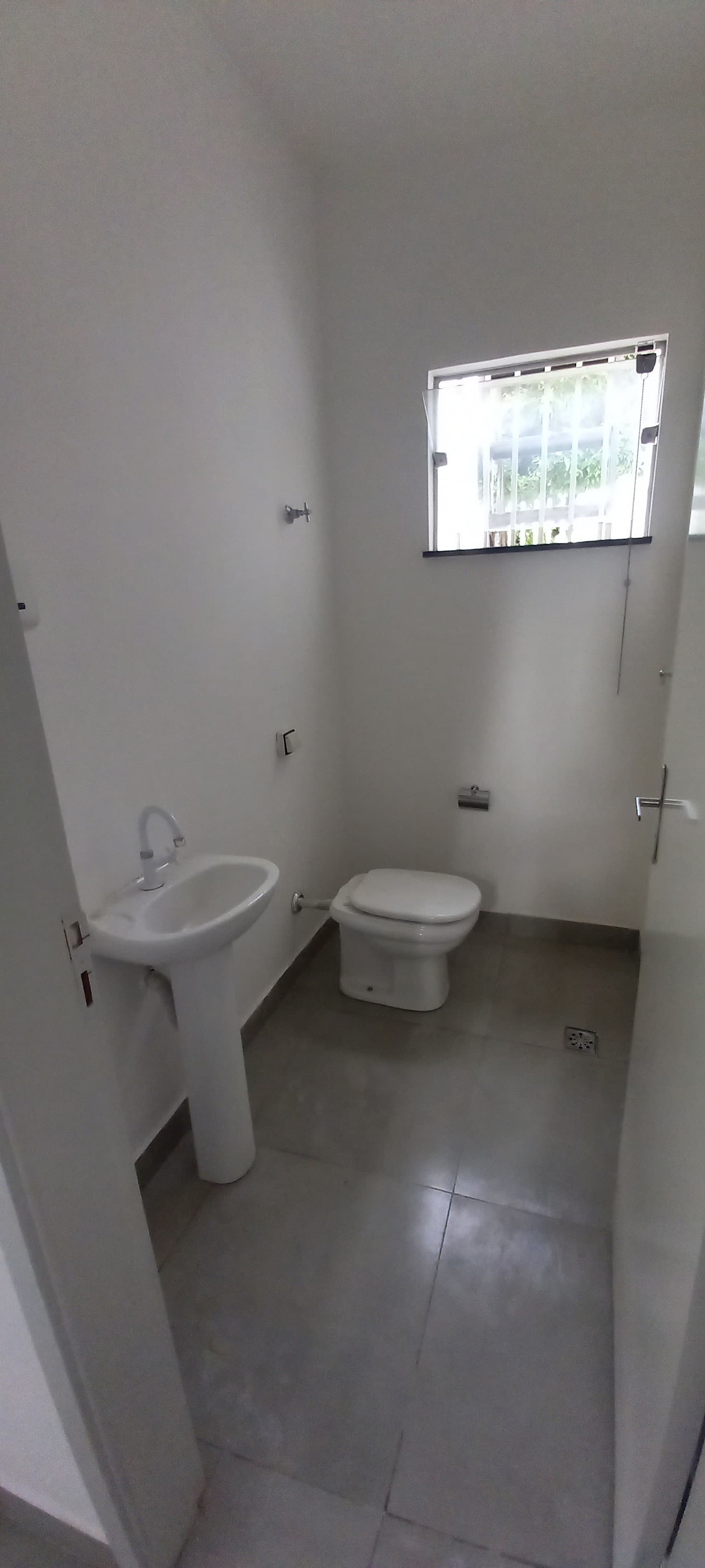 PONTO COMERCIAL PARA LOCAÇÃO - VILA LAMBARI