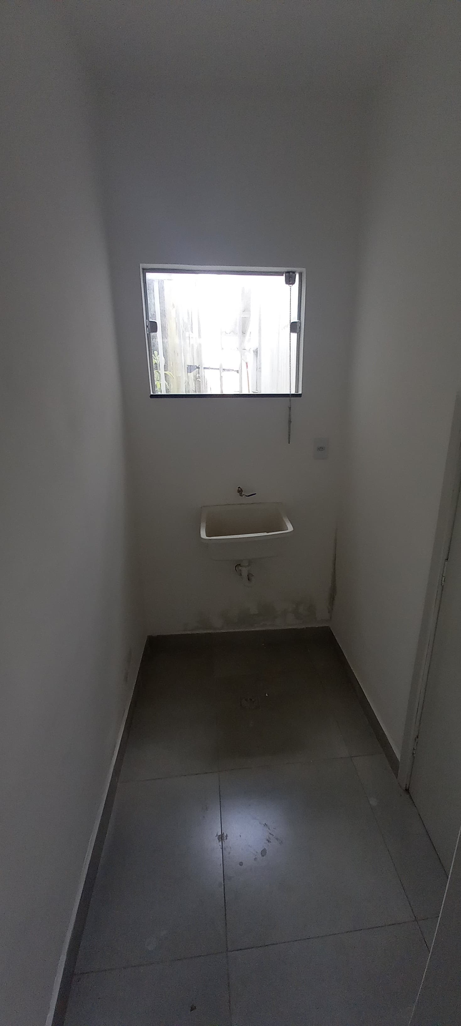 PONTO COMERCIAL PARA LOCAÇÃO - VILA LAMBARI