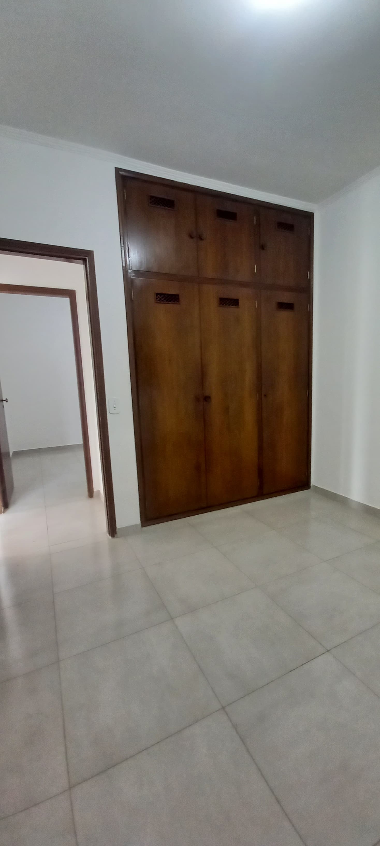 CASA PARA VENDA - JARDIM ALVORADA.