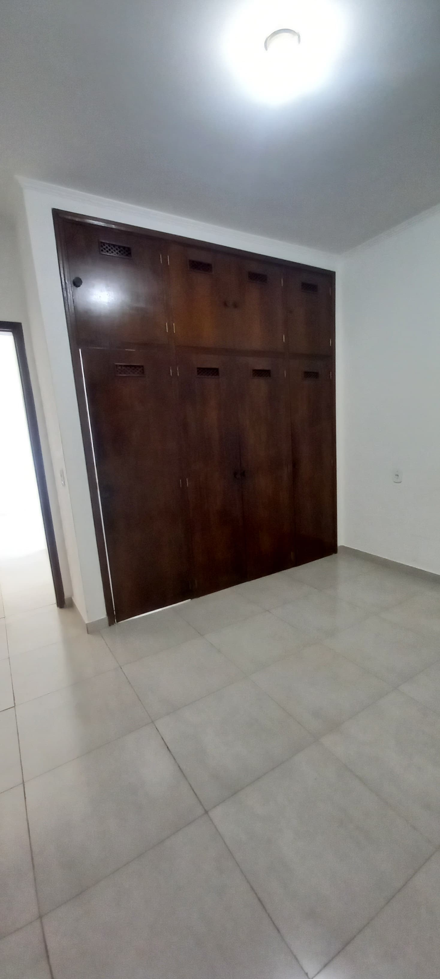CASA PARA VENDA - JARDIM ALVORADA.