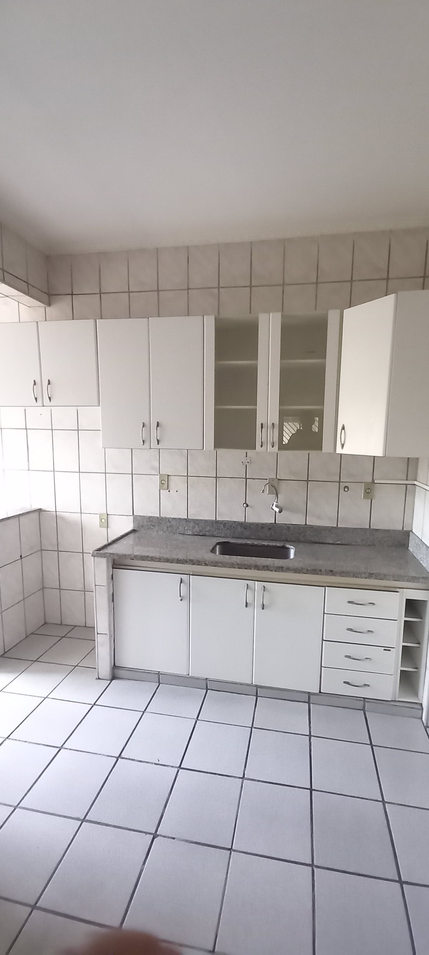 APARTAMENTO PARA LOCAÇÃO - CENTRO.
