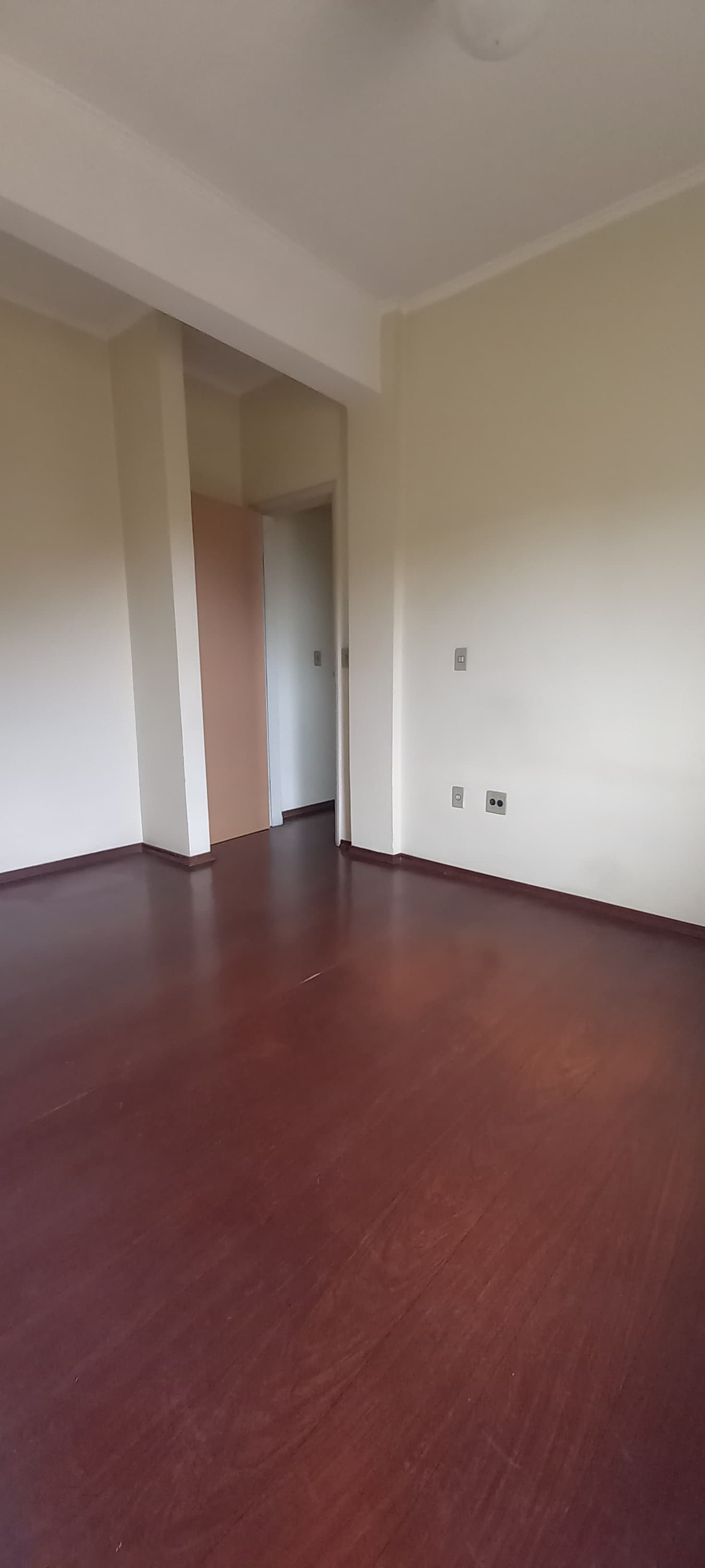 APARTAMENTO PARA LOCAÇÃO - CENTRO.