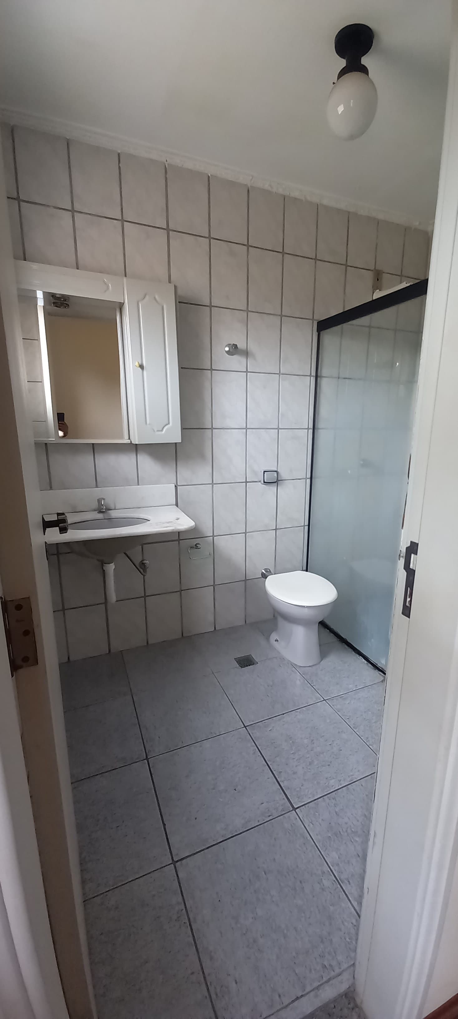 APARTAMENTO PARA LOCAÇÃO - CENTRO.