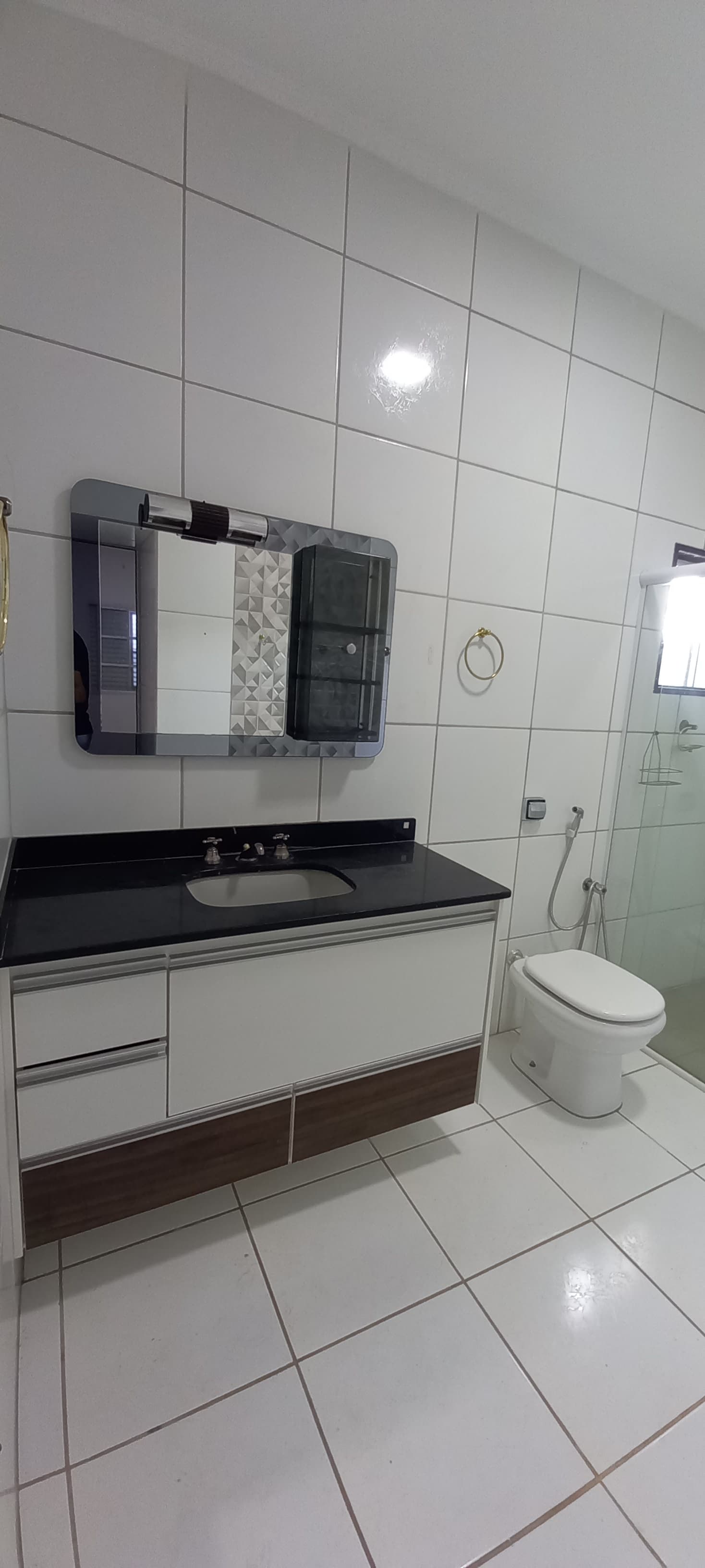CASA PARA LOCAÇÃO - JARDIM SÃO DOMINGOS.
