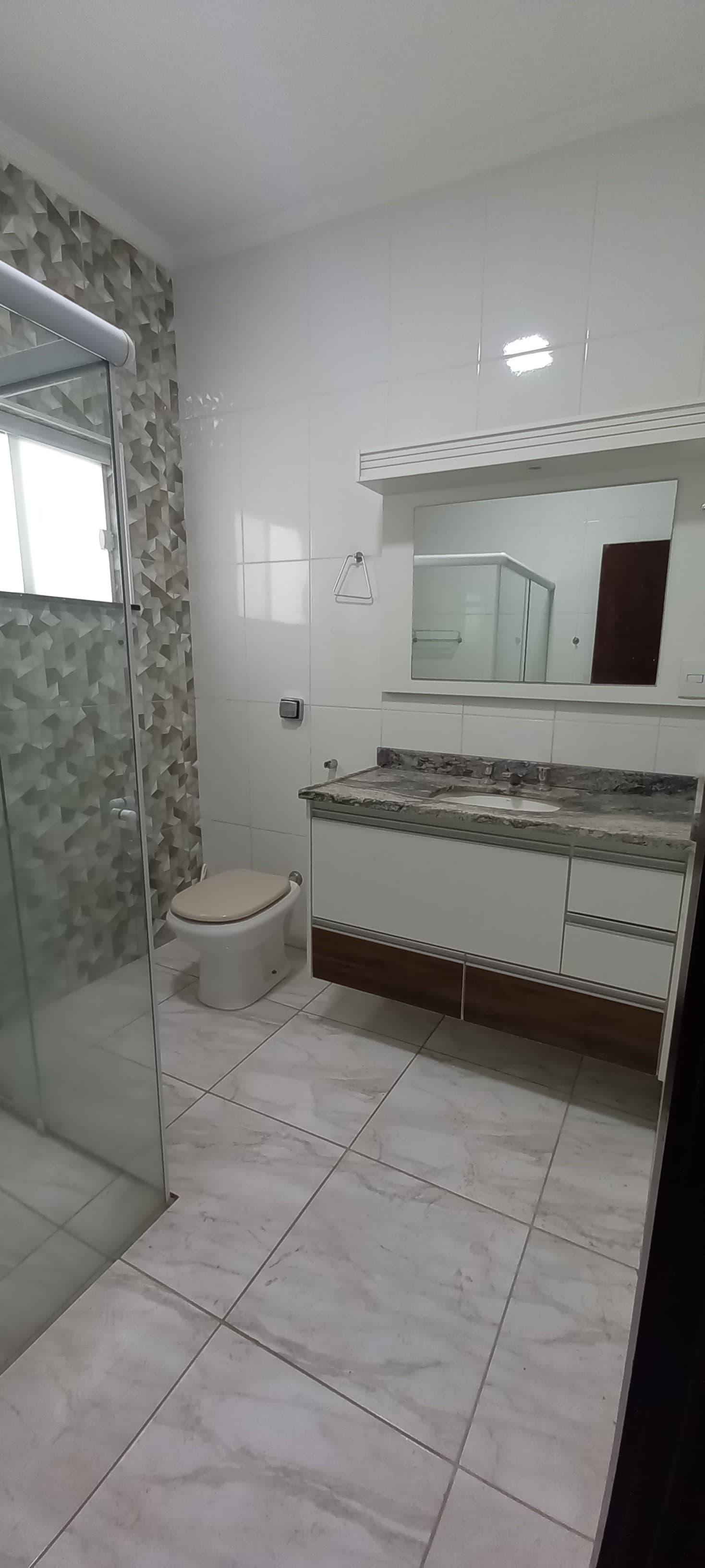 CASA PARA LOCAÇÃO - JARDIM SÃO DOMINGOS.